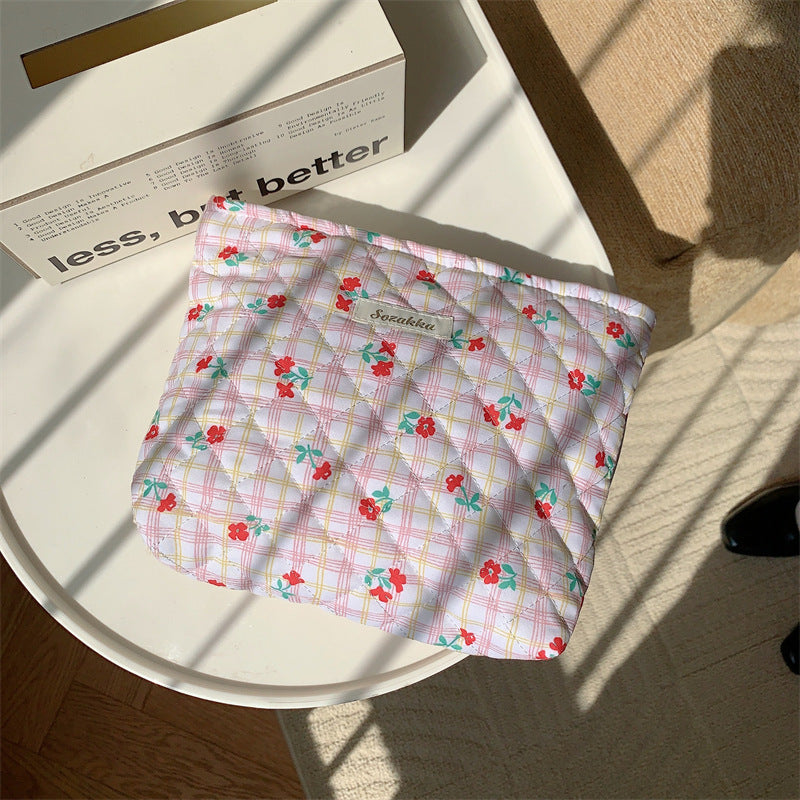 Tracy Quilted Beauty Organizer Pouch